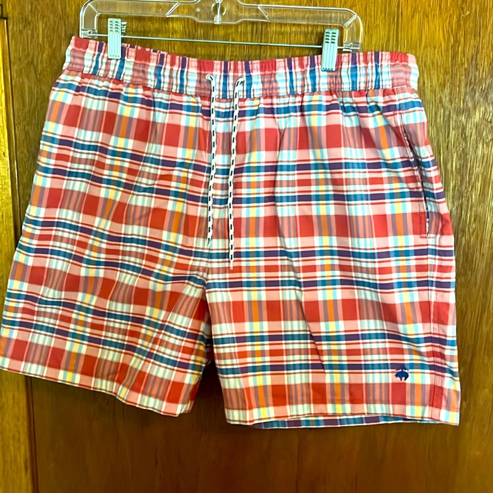 Brooks Brothers Men’s Large Plaid Swimsuit Large